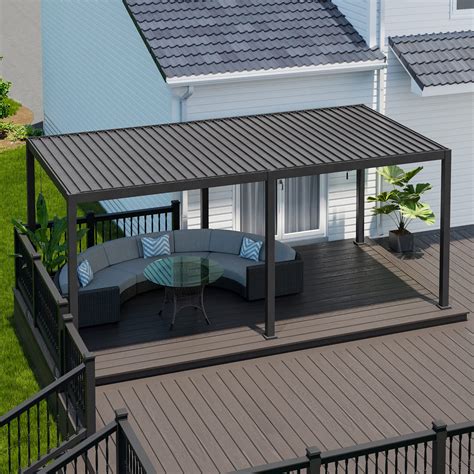 Die <b>Sorara</b> Mirador <b>Pergola</b> ist für wechselnde Wetterbedingungen ausgelegt und verlängert die Saison im Freien. . Sorara pergola